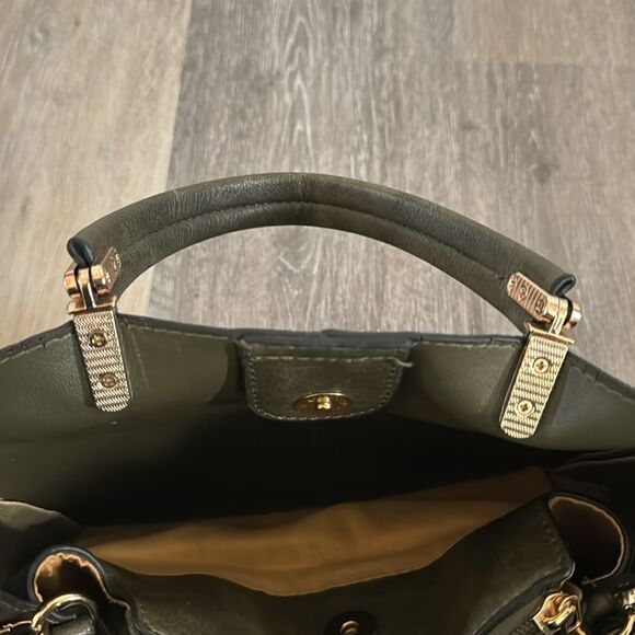 Leather-Like Purse - Picture 10 of 10